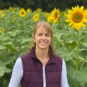 Meet your Posher, Dana